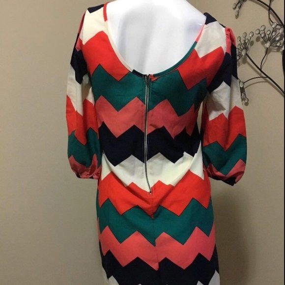 SOLD——Colorful Chevron Striped Loose Dress - Picture 2 of 8